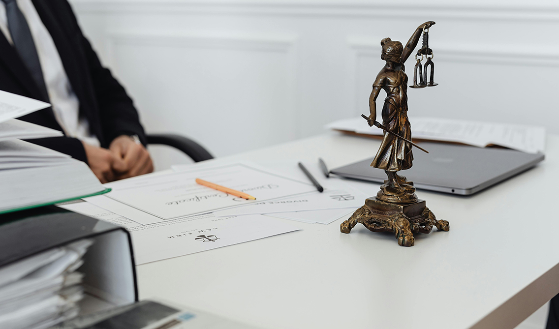 Photo d'un bureau de notaire où obtenir un certificat d'héritier en Suisse